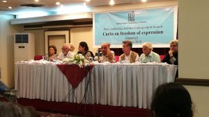 Curbs on freedom of expression in Pakistan